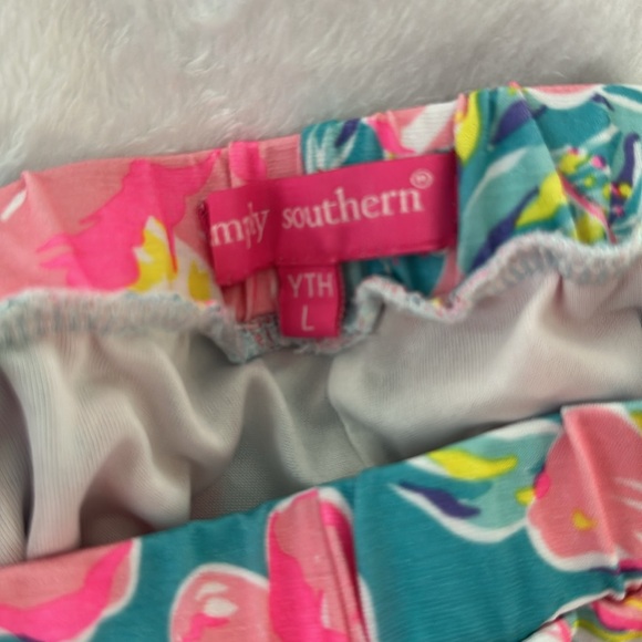 Simply Southern 3 pairs Pom Pom Shorts YL - Picture 8 of 8